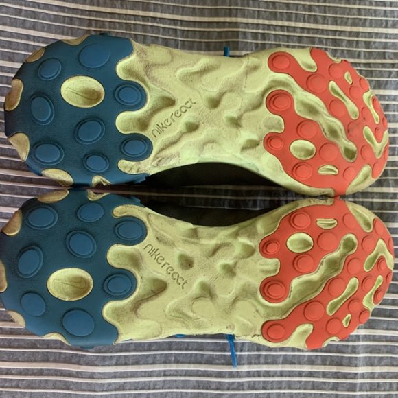 Nike Mens Shoe REACT ELEMENT - Picture 2 of 3